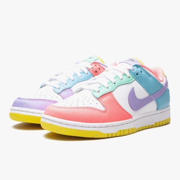Nike Dunk Low SE Easter Candy  Nike / DD1872-100 - Picture 2 of 16